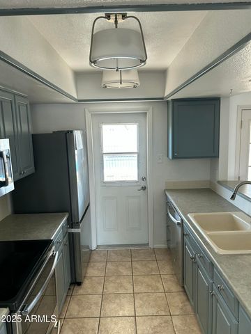 1125 E LODGE Drive, Tempe, AZ 85283