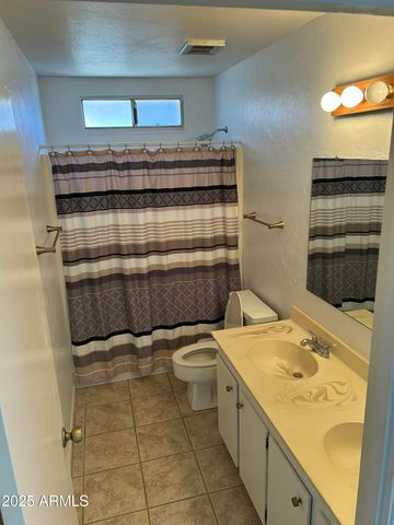 1125 E LODGE Drive, Tempe, AZ 85283