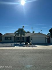 1125 E LODGE Drive, Tempe, AZ 85283