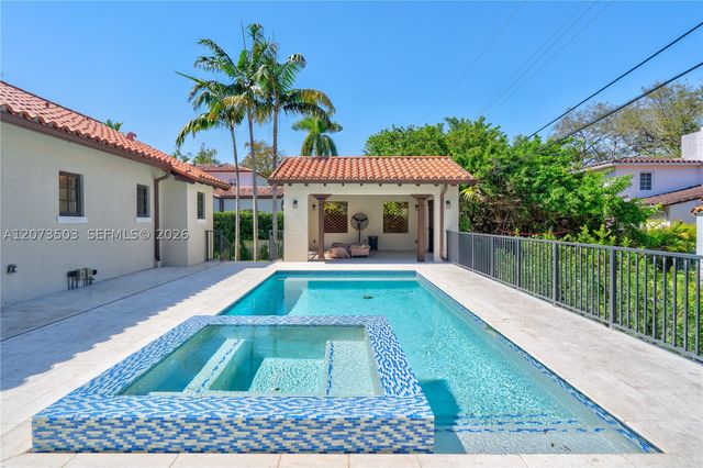 519 Alhambra Cir, Coral Gables, FL 33134