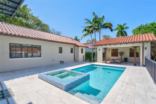 519 Alhambra Cir, Coral Gables, FL 33134