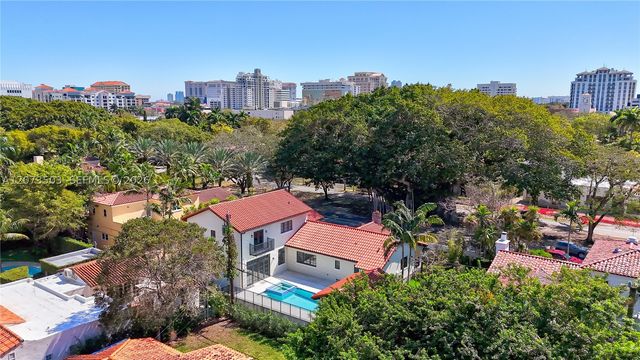 519 Alhambra Cir, Coral Gables, FL 33134