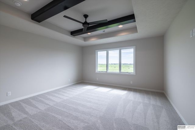 10209 S 214th Street, Gretna, NE 68028