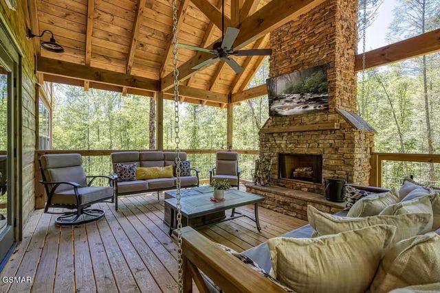 2119 Cub Circle, Sevierville, TN 37862