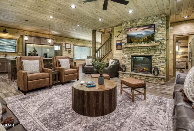 2119 Cub Circle, Sevierville, TN 37862