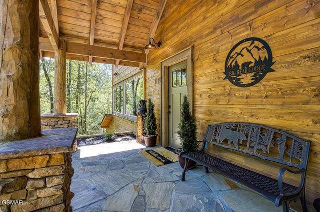 2119 Cub Circle, Sevierville, TN 37862