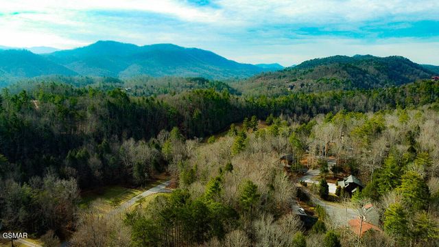 2119 Cub Circle, Sevierville, TN 37862