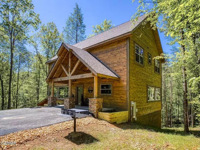 2119 Cub Circle, Sevierville, TN 37862