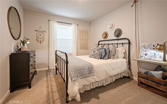 123 BLUEBERRY Lane 10 SH, Merced, CA 95341