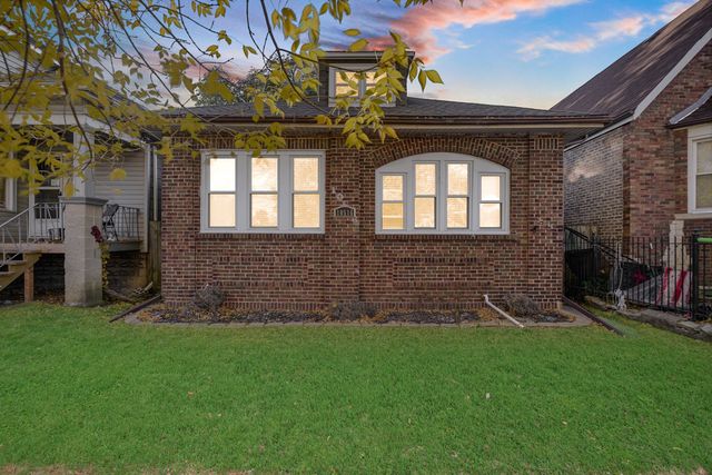 10516 S Eggleston Avenue, Chicago, IL 60628