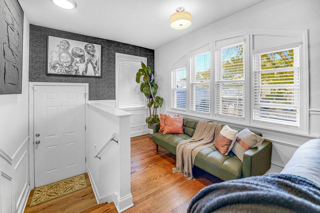 10516 S Eggleston Avenue, Chicago, IL 60628