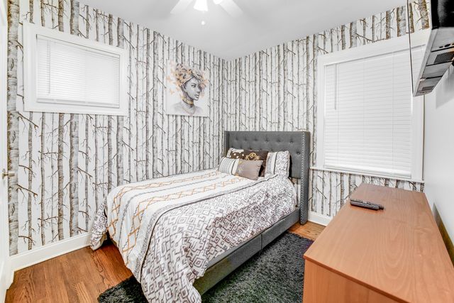 10516 S Eggleston Avenue, Chicago, IL 60628