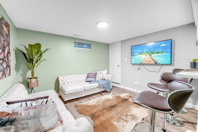 10516 S Eggleston Avenue, Chicago, IL 60628