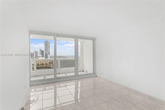 1717 NE Bayshore Dr A-2736, Miami, FL 33132
