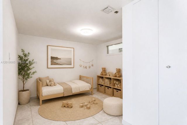 1717 NE Bayshore Dr A-2736, Miami, FL 33132