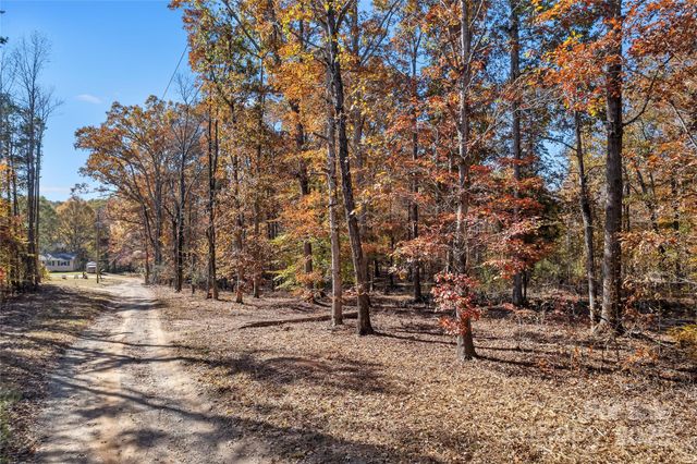142 Fawn Lane, Kings Mountain, NC 28086