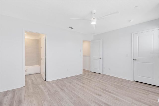 8472 SPERRY STREET, Orlando, FL 32827