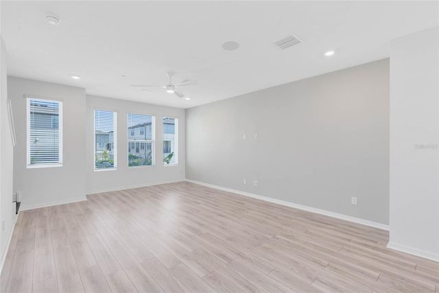 8472 SPERRY STREET, Orlando, FL 32827