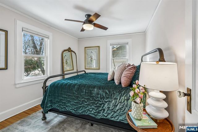 31 Nassau Road, Montclair, NJ 07043