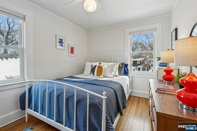 31 Nassau Road, Montclair, NJ 07043