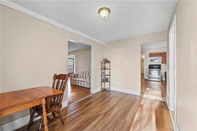 2203 Walnut Street, Higginsville, MO 64037