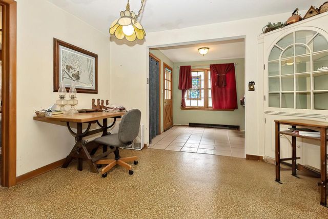 N1236 Walnut ROAD, Genoa City, WI 53128