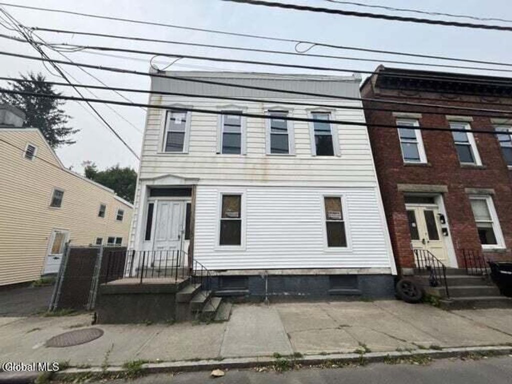 84 Ida Street, Troy, NY 12180