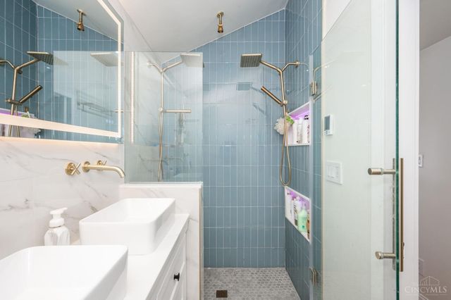 3904 Germania Street, Fairfax, OH 45227