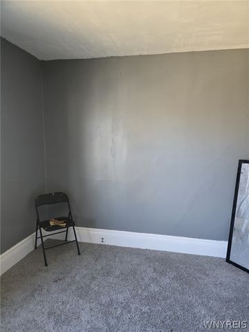 1327 Willow Avenue, Niagara Falls, NY 14305