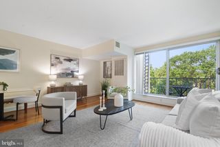 800 4TH ST SW #S421, Washington, DC 20024