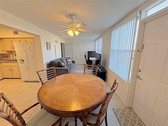 2001 WORLD PARKWAY BOULEVARD 7, Clearwater, FL 33763