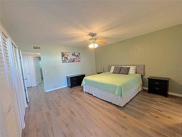 2001 WORLD PARKWAY BOULEVARD 7, Clearwater, FL 33763