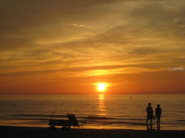 2001 WORLD PARKWAY BOULEVARD 7, Clearwater, FL 33763