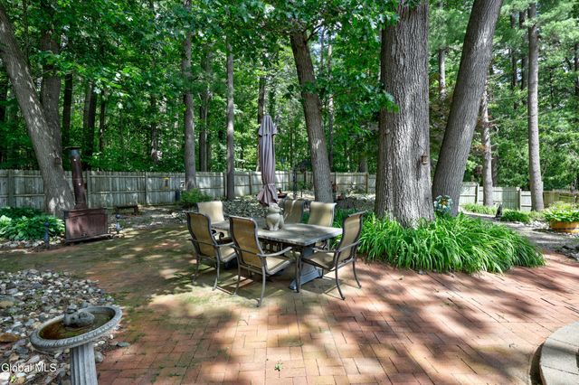 4 Pine Knoll Drive, Wilton, NY 12866