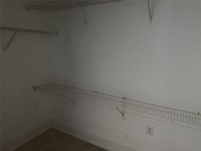 2502 Live Oak Street 228, Dallas, TX 75204