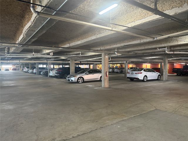 2502 Live Oak Street 228, Dallas, TX 75204