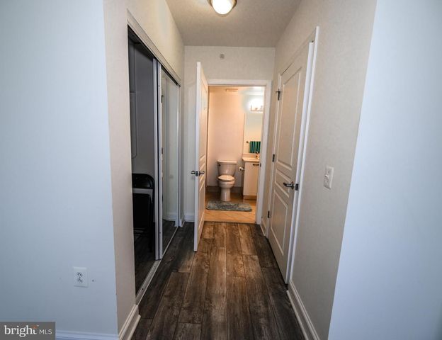 2451 MIDTOWN AVE #707, Alexandria, VA 22303