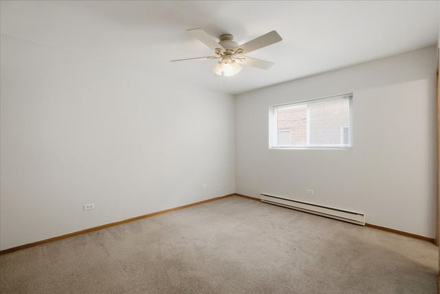 6206 W 64th Place 102, Chicago, IL 60638