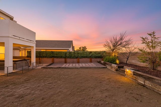 6303 Dante Lane NW, Albuquerque, NM 87114