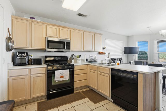 6303 Dante Lane NW, Albuquerque, NM 87114