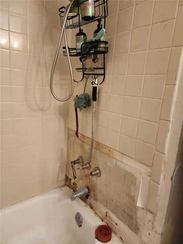 804 S PARSONS AVENUE, Seffner, FL 33584