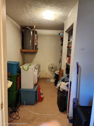 804 S PARSONS AVENUE, Seffner, FL 33584