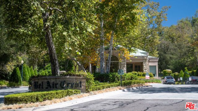 2509 Cardigan Court, Los Angeles, CA 90077