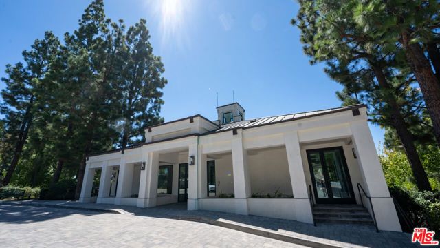 2509 Cardigan Court, Los Angeles, CA 90077
