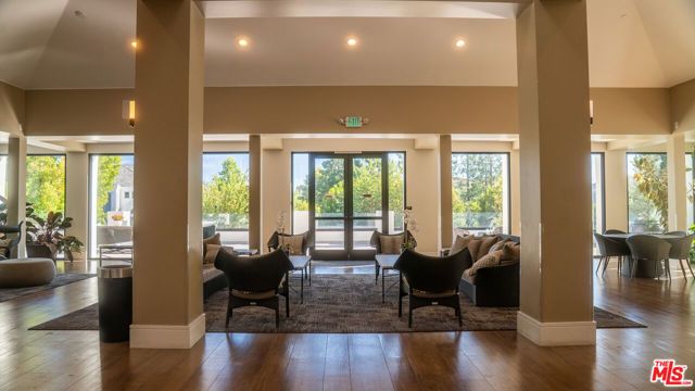 2509 Cardigan Court, Los Angeles, CA 90077