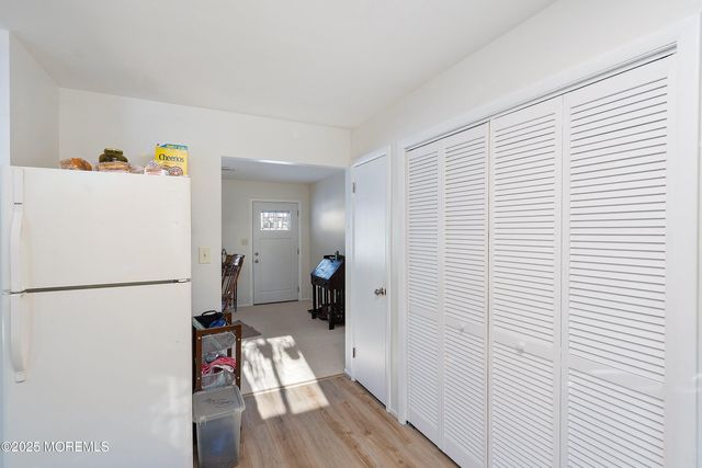 160 Glendale Drive, Freehold, NJ 07728