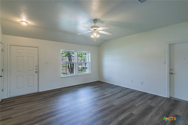 519 E Victory Avenue, Temple, TX 76501