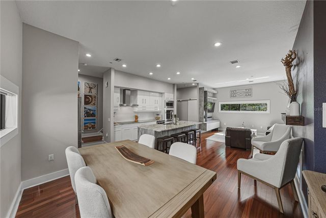 3012 W BARCELONA STREET 2, Tampa, FL 33629