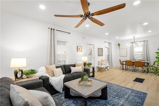 285 Patterson Avenue, Bridgeville, PA 15017