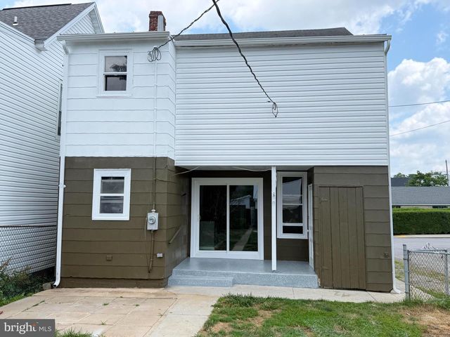 229 2ND AVE, Hanover, PA 17331